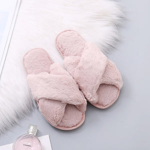 Winter Women House Slippers Faux Fur Fashion Warm Shoes Woman Slip on Flats Female Slides Black Pink cozy home  furry slippers